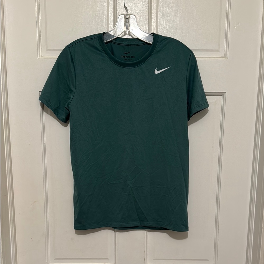Nike Green Short Sleeve Tee Athletic Performance